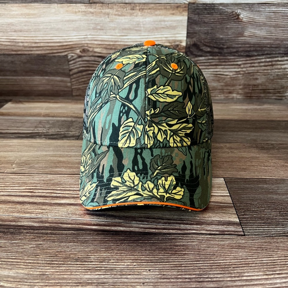 Camouflage Leaf Pattern Hat